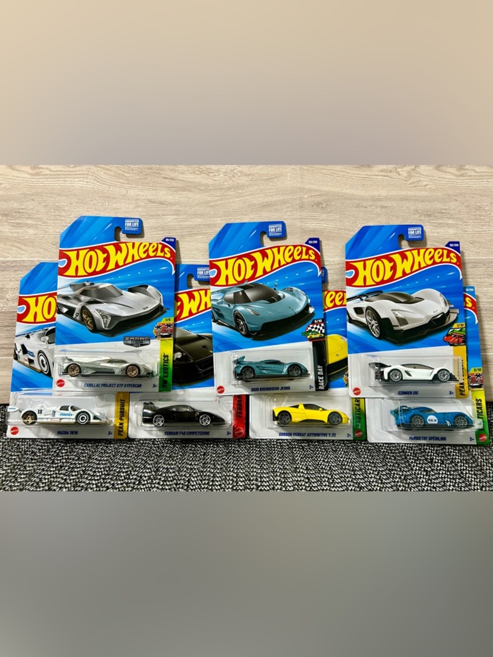Hot Wheels Exotic & Supercars Lot of 7